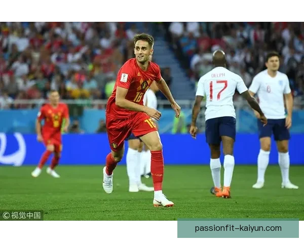 拉菲尼亚进攻创造力持续提升，展现出更强的战术贡献能力